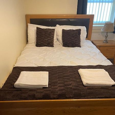Fife Apartments Dunfermline Ngoại thất bức ảnh