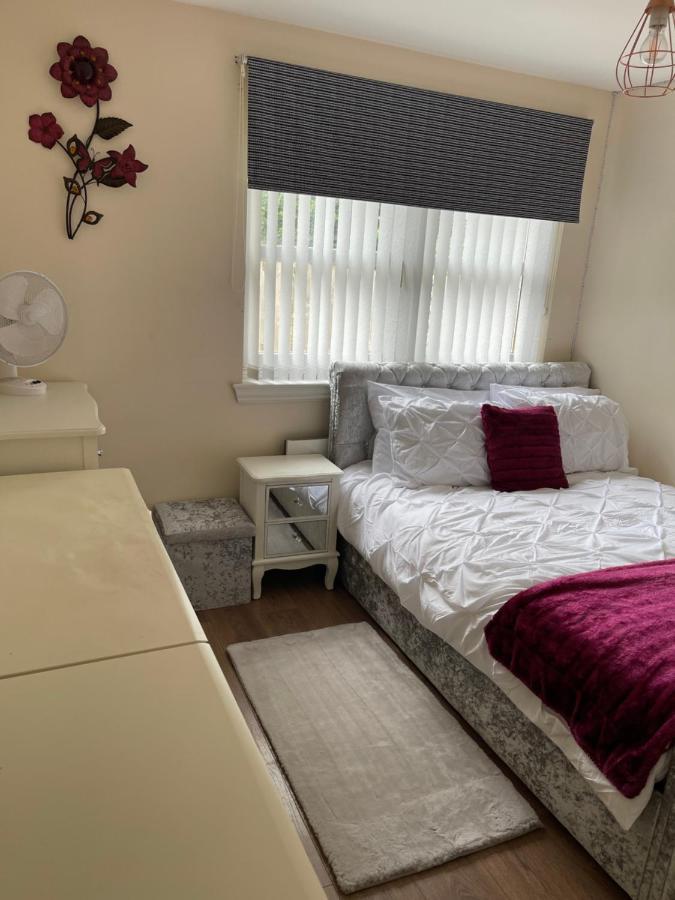 Fife Apartments Dunfermline Ngoại thất bức ảnh