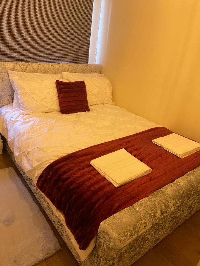 Fife Apartments Dunfermline Ngoại thất bức ảnh
