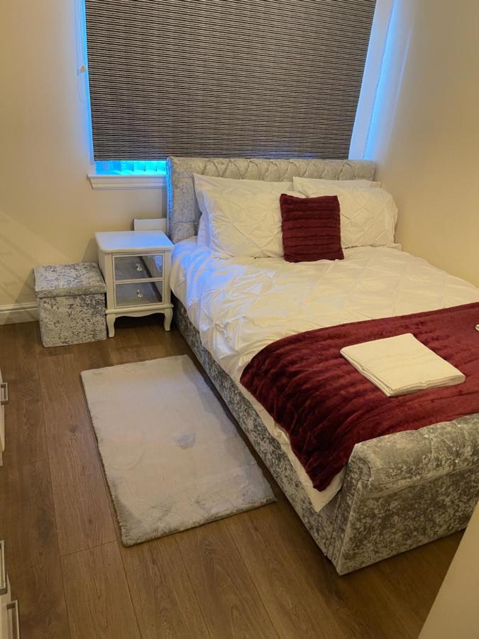 Fife Apartments Dunfermline Ngoại thất bức ảnh